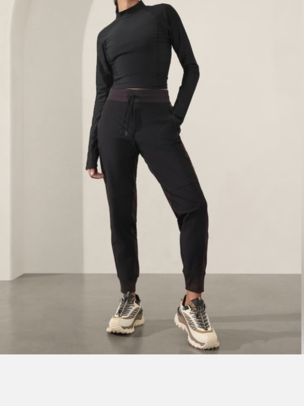 Athleta Headlands Hybrid Trek Jogger